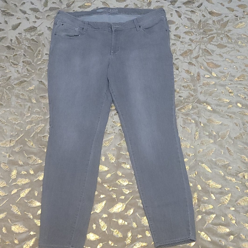 Old Navy Skinny Jeans